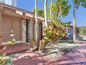2619 S Parkview Dr, Hallandale Beach FL 33009