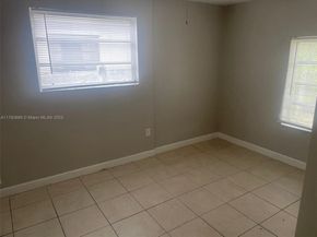 7740 Shalimar St, Miramar FL 33023
