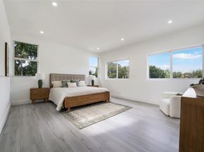 3056 NE 14th Ave, Oakland Park FL 33334