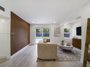 3056 NE 14th Ave, Oakland Park FL 33334