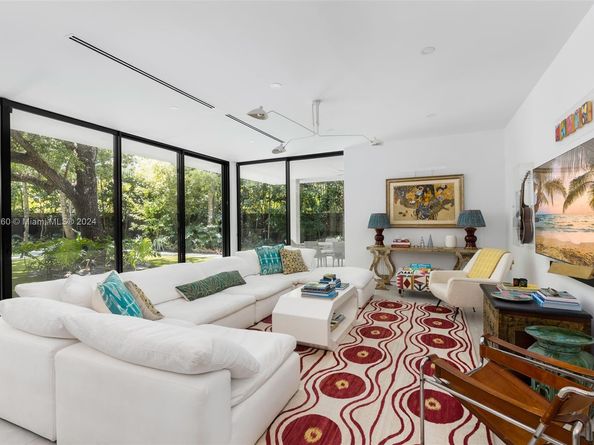 3470 Poinciana Ave, Coconut Grove FL 33133