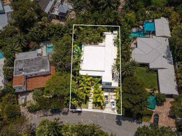 3470 Poinciana Ave, Coconut Grove FL 33133