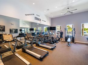 495 NE 5th Ln, Florida City FL 33034