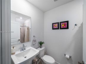 495 NE 5th Ln, Florida City FL 33034