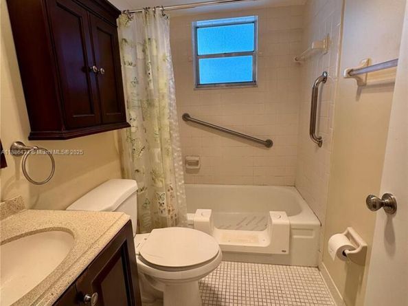 9810 Marina Blvd 1124, Boca Raton FL 33428