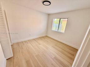 2373 NW 61st St, Miami FL 33142