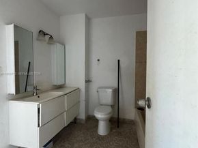 7801 NE 4th Ct 516, Miami FL 33138