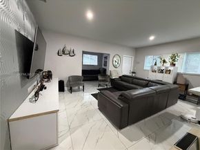 2241 N 62nd Ave, Hollywood FL 33024