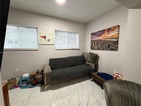 2241 N 62nd Ave, Hollywood FL 33024