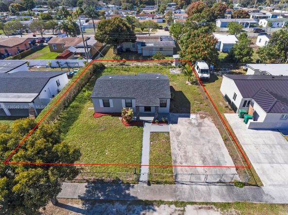 15900 NW 18th Ave, Miami Gardens FL 33054
