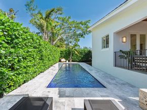 717 Benevento Ave, Coral Gables FL 33146