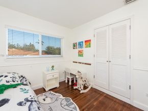 717 Benevento Ave, Coral Gables FL 33146