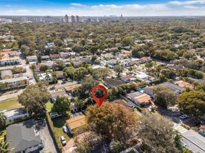 4220 SW 13th St, Miami FL 33134