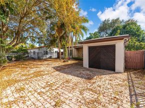 4220 SW 13th St, Miami FL 33134