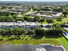 24 Abbey Ln 201, Delray Beach FL 33446