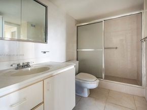 2030 S Ocean Dr 1002, Hallandale Beach FL 33009