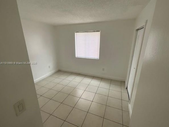 15221 SW 80th St 201, Miami FL 33193