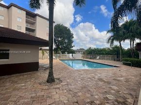 15221 SW 80th St 201, Miami FL 33193