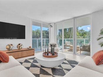 100 Bayview Dr
