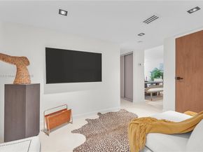 100 Bayview Dr 216, Sunny Isles Beach FL 33160