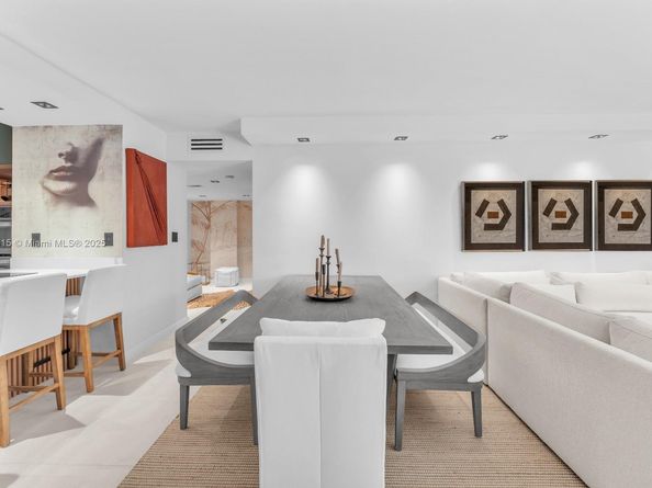 100 Bayview Dr 216, Sunny Isles Beach FL 33160