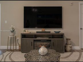 2916 Tuscany Ct 201, Palm Beach Gardens FL 33410