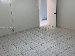 1850 Arthur St 2, Hollywood FL 33020