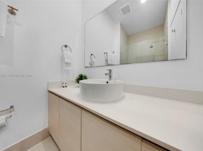 2600 E Hallandale Beach Blvd T3304, Hallandale Beach FL 33009