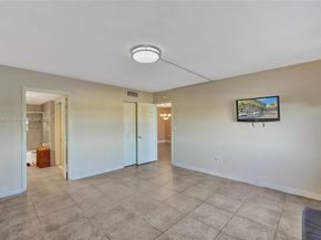 901 Colony Point Cir 511, Pembroke Pines FL 33026