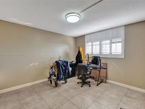 901 Colony Point Cir 511, Pembroke Pines FL 33026