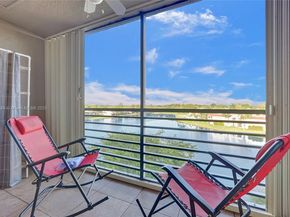 901 Colony Point Cir 511, Pembroke Pines FL 33026