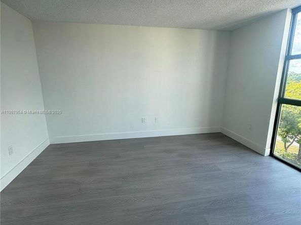 11780 SW 18th St 5282, Miami FL 33175