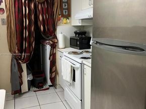 11780 SW 18th St 5282, Miami FL 33175