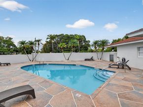 6708 N Pine Island Rd, Tamarac FL 33321