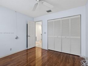 6708 N Pine Island Rd, Tamarac FL 33321