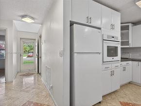 6708 N Pine Island Rd, Tamarac FL 33321