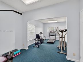 6708 N Pine Island Rd, Tamarac FL 33321