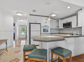 6708 N Pine Island Rd, Tamarac FL 33321