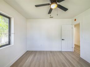 9055 NW 33rd Ave Rd, Miami FL 33147