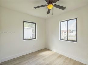 9055 NW 33rd Ave Rd, Miami FL 33147