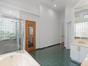 15601 SW 14th St, Pembroke Pines FL 33027