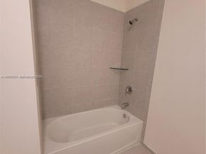 11125 W 33rd Ct, Hialeah FL 33018