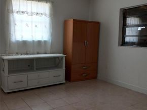 3041 NW 95th Ter, Miami FL 33147