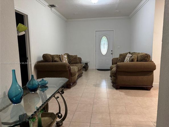 3041 NW 95th Ter, Miami FL 33147
