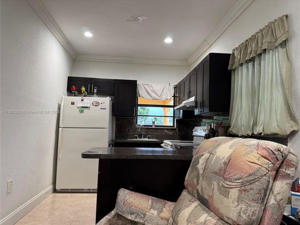 3041 NW 95th Ter, Miami FL 33147