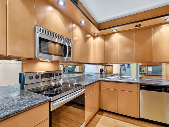 2 Grove Isle Dr B1804, Coconut Grove FL 33133