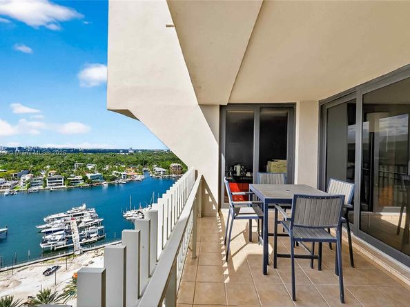 2 Grove Isle Dr B1804, Coconut Grove FL 33133