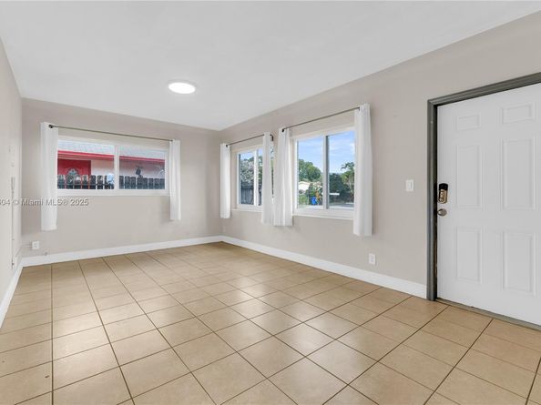 1806 SW 22nd St, Fort Lauderdale FL 33315