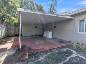 1806 SW 22nd St, Fort Lauderdale FL 33315