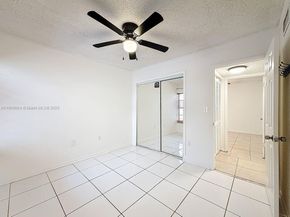 17600 NW 68th Ave B2004, Hialeah FL 33015